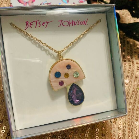 NEW BETSEY JOHNSON MUSHROOM NECKLACE - Picture 3 of 4